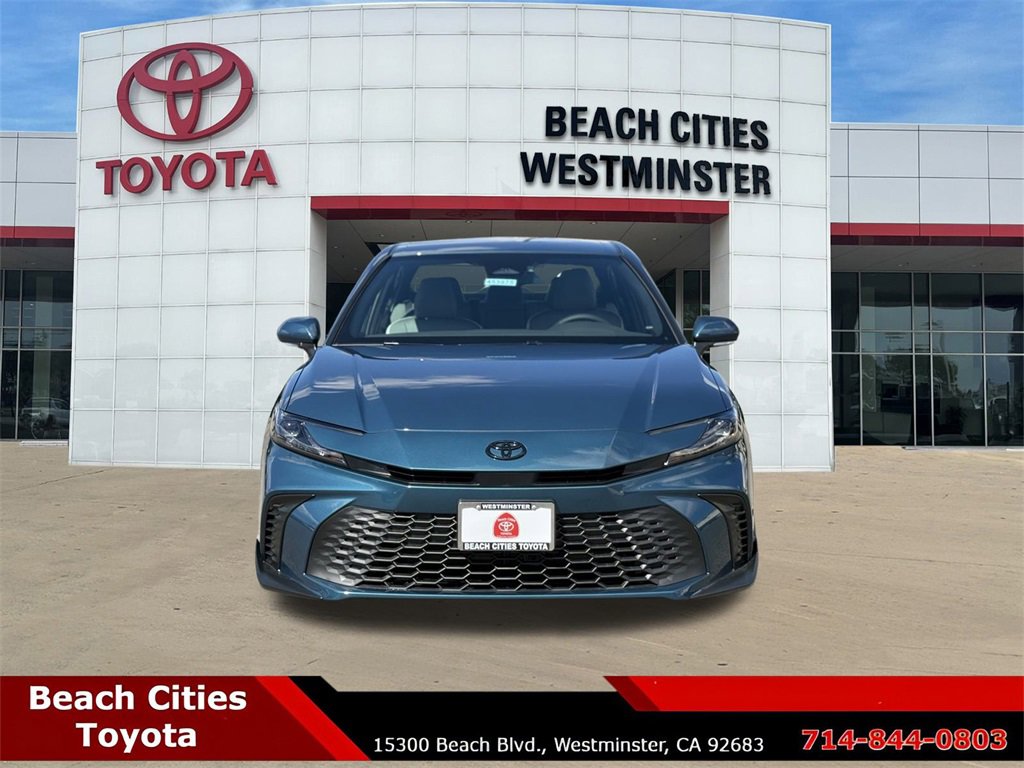 New 2026 Toyota Camry SE image 4