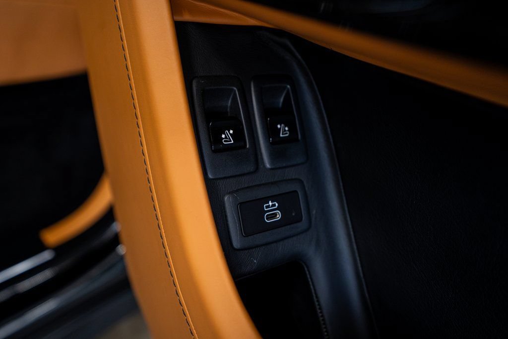 Used 2022 Rolls-Royce Cullinan Black Badge AWD/4WD image 57