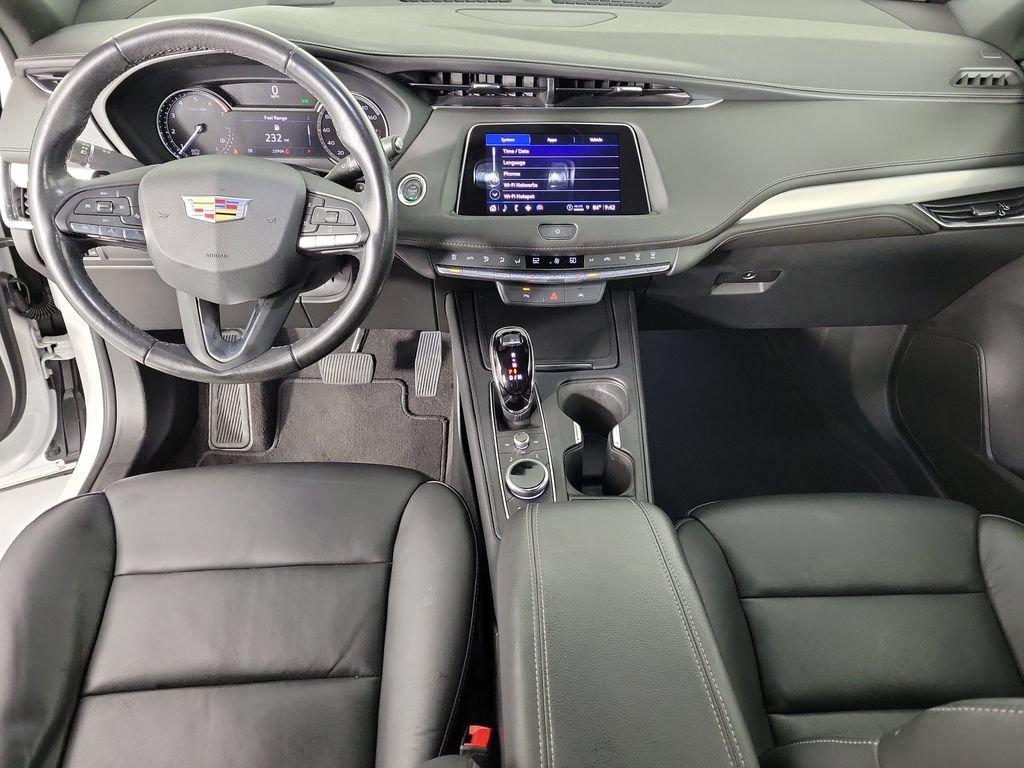 Used 2023 Cadillac XT4 Premium Luxury FWD image 15