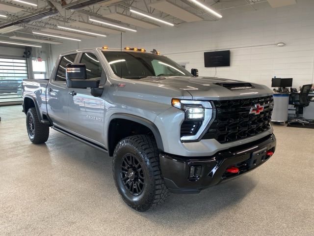 Certified 2026 Chevrolet Silverado 2500 ZR2 image 3