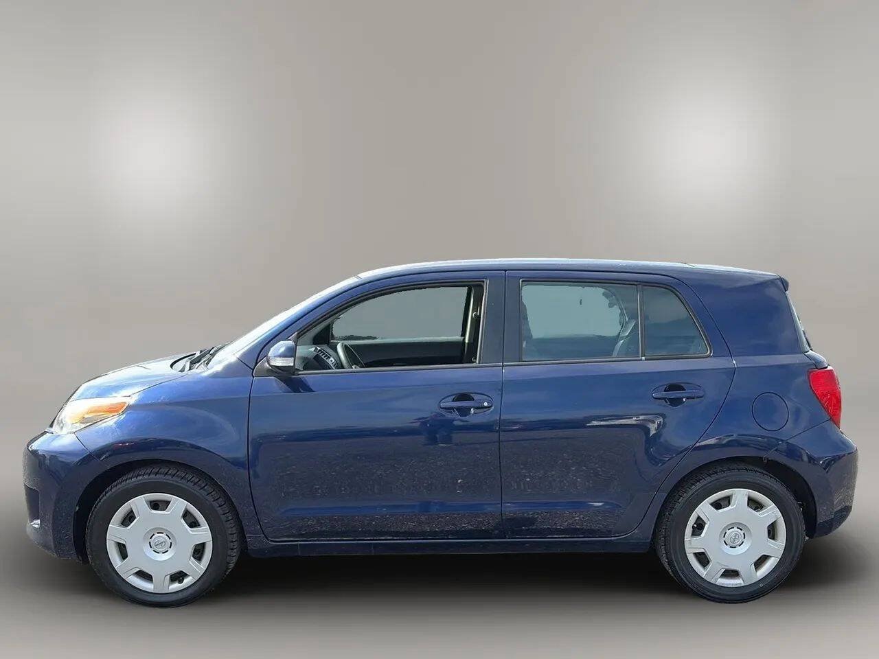 Used 2010 Scion xD FWD image 4