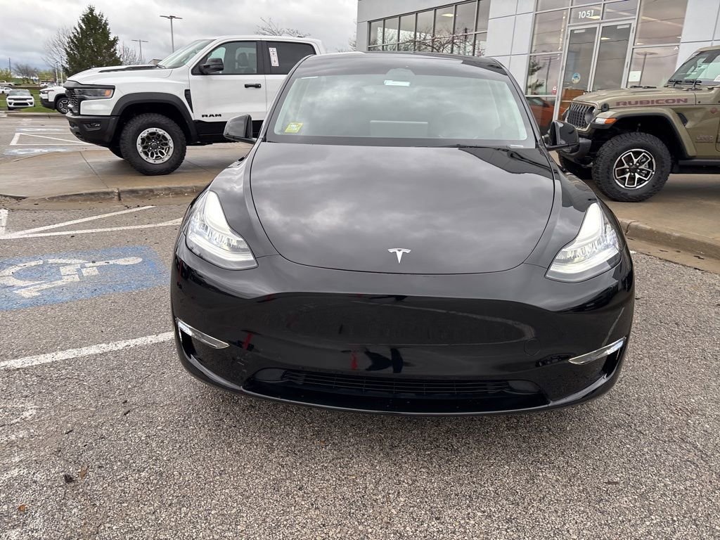 Used 2023 Tesla Model Y Long Range image 10