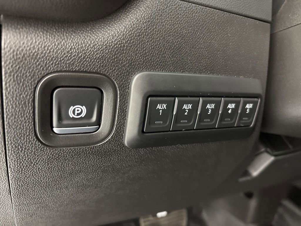 Used 2025 Chevrolet Silverado 2500 W/T w/ WT/CX Safety Package image 29