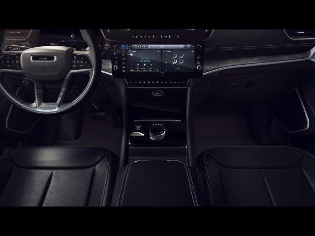 New 2026 Jeep Grand Cherokee Limited w/ Limited Altitude Package AWD/4WD image 5