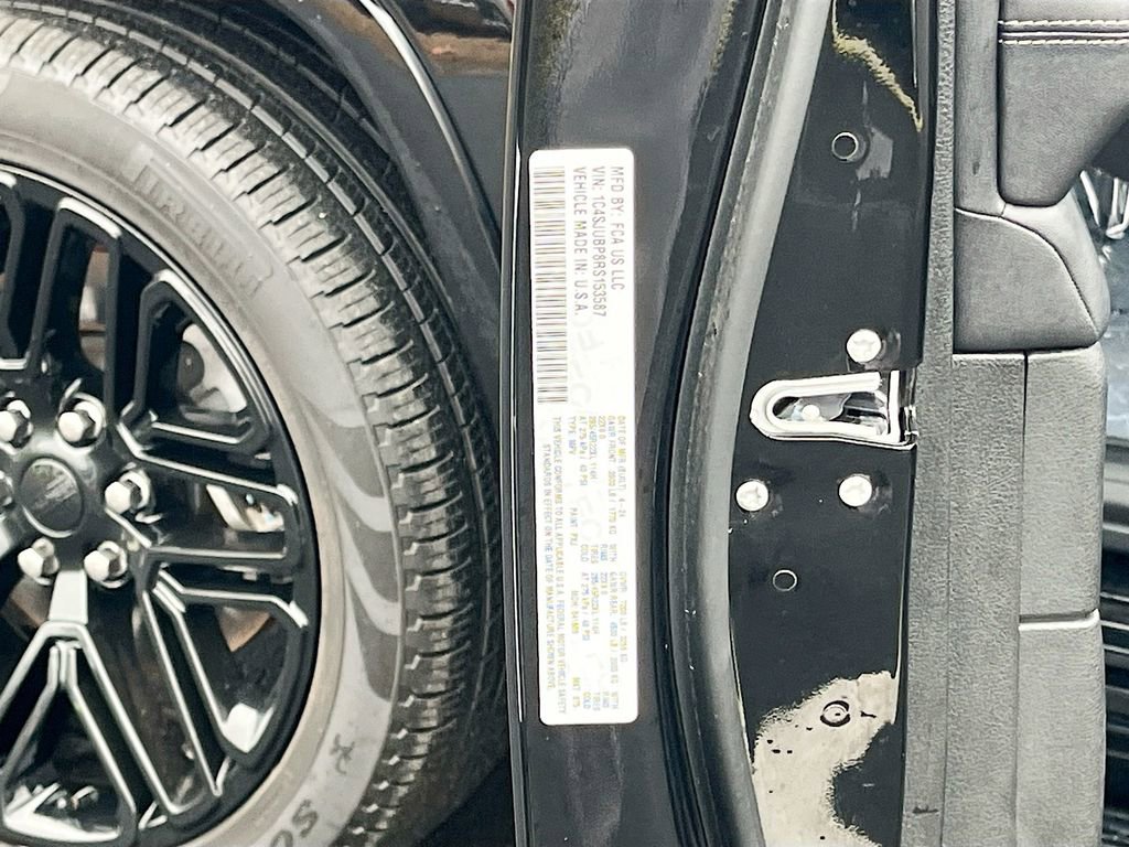 Certified 2024 Jeep Wagoneer Series II image 35