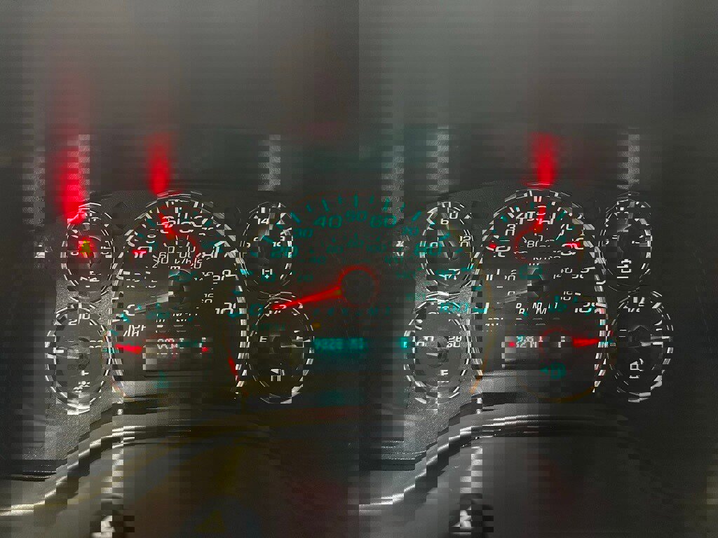 Used 2025 Chevrolet Express 3500 LT w/ LT Preferred Equipment Group image 24