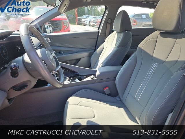 Used 2024 Hyundai Elantra SEL w/ Convenience Package FWD image 27