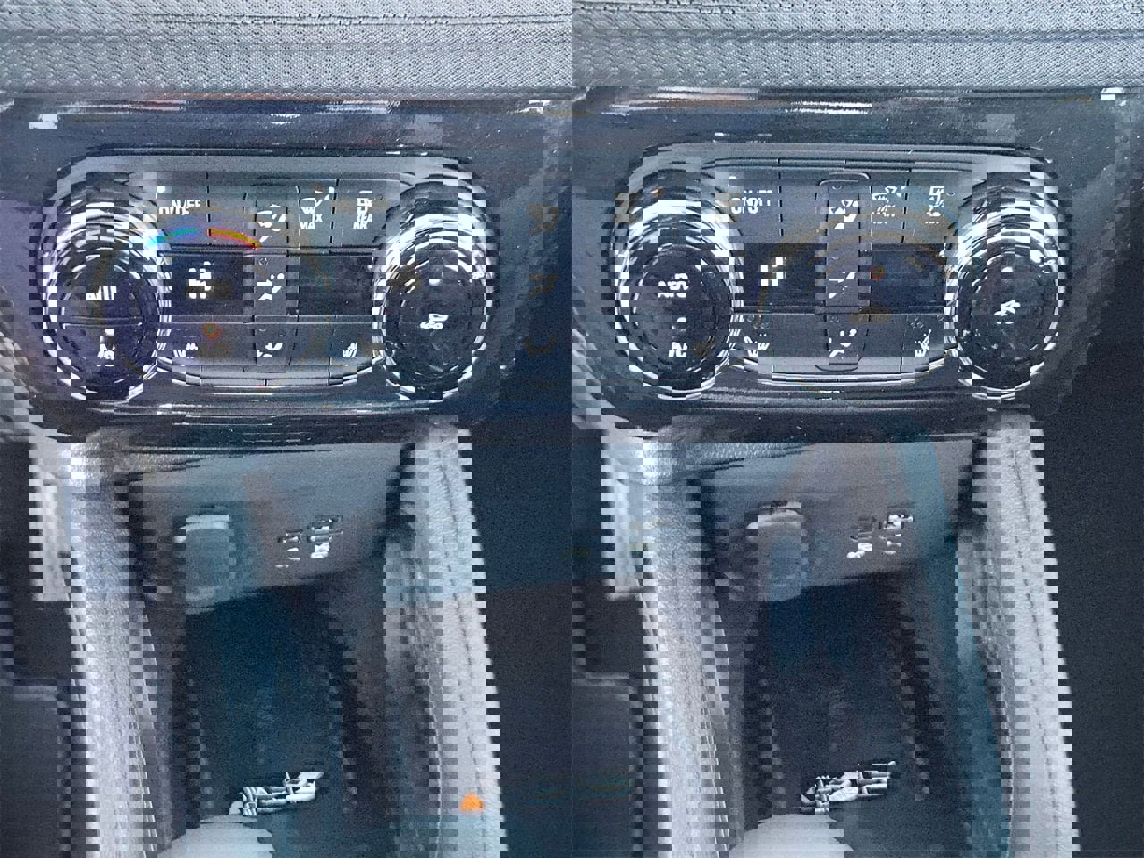 New 2026 Chevrolet TrailBlazer LT w/ Convenience Package image 17