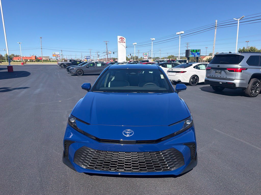 New 2026 Toyota Camry SE FWD image 8