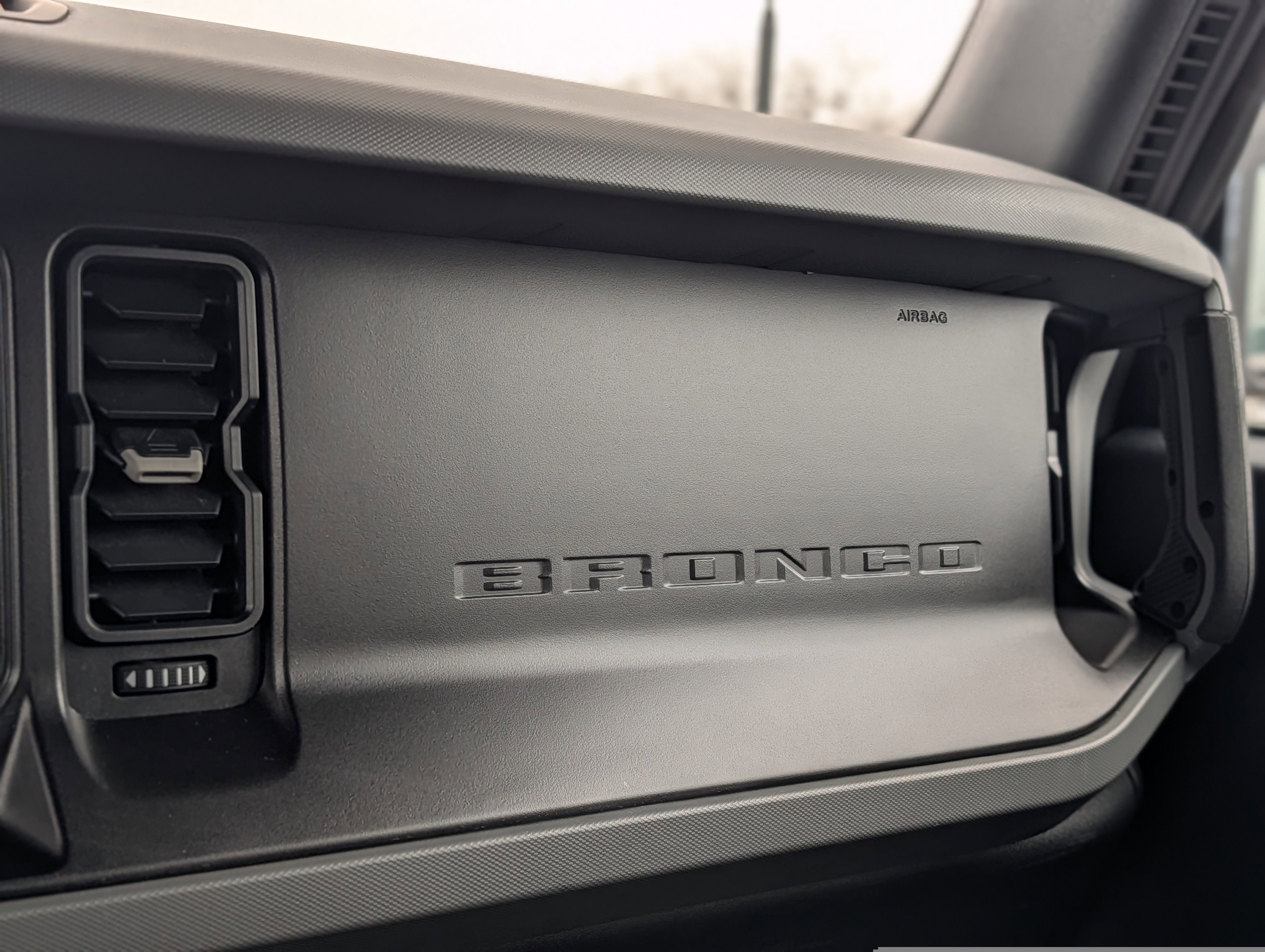 Used 2022 Ford Bronco 4-Door image 15