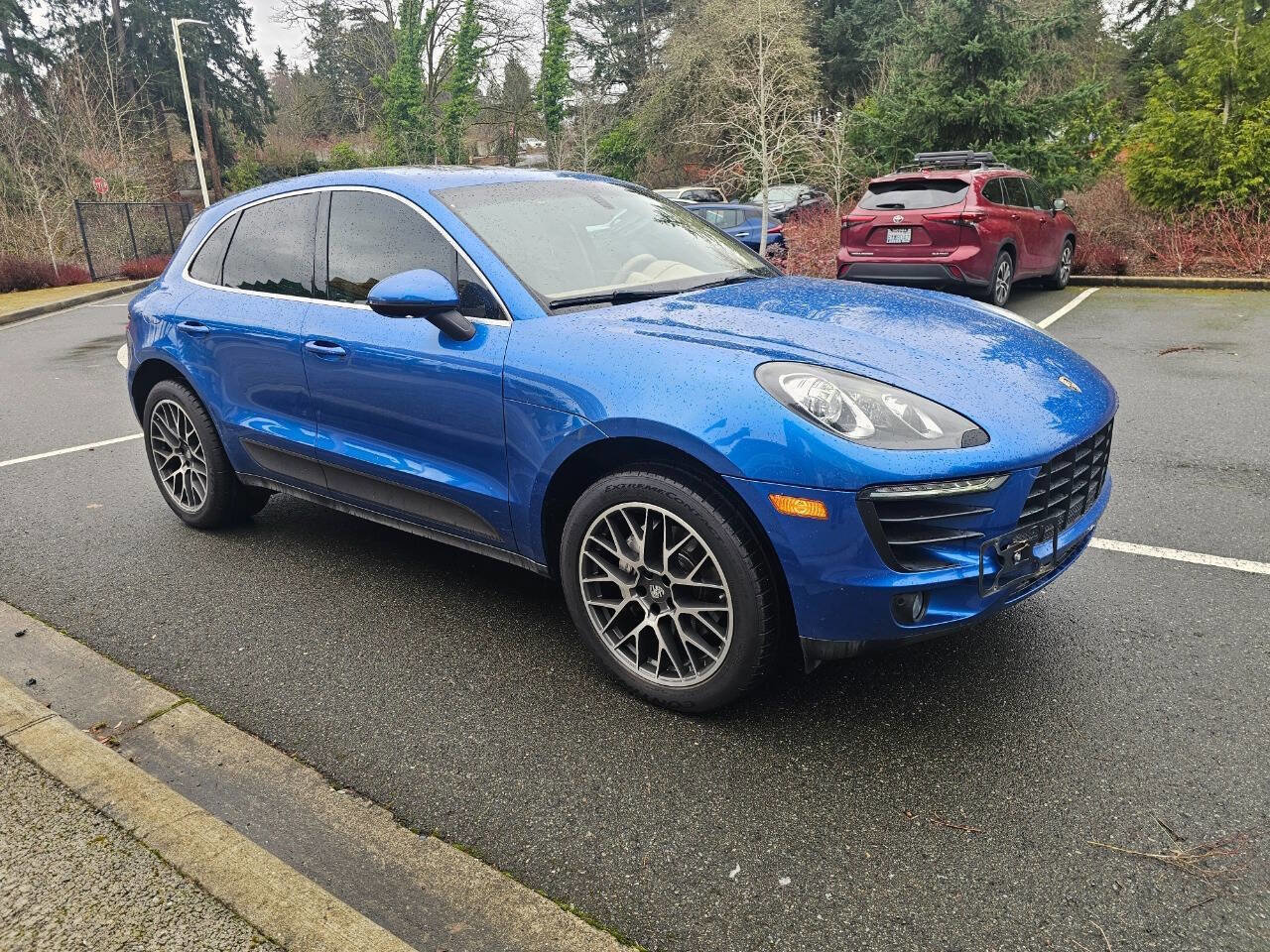 Used 2015 Porsche Macan S image 9