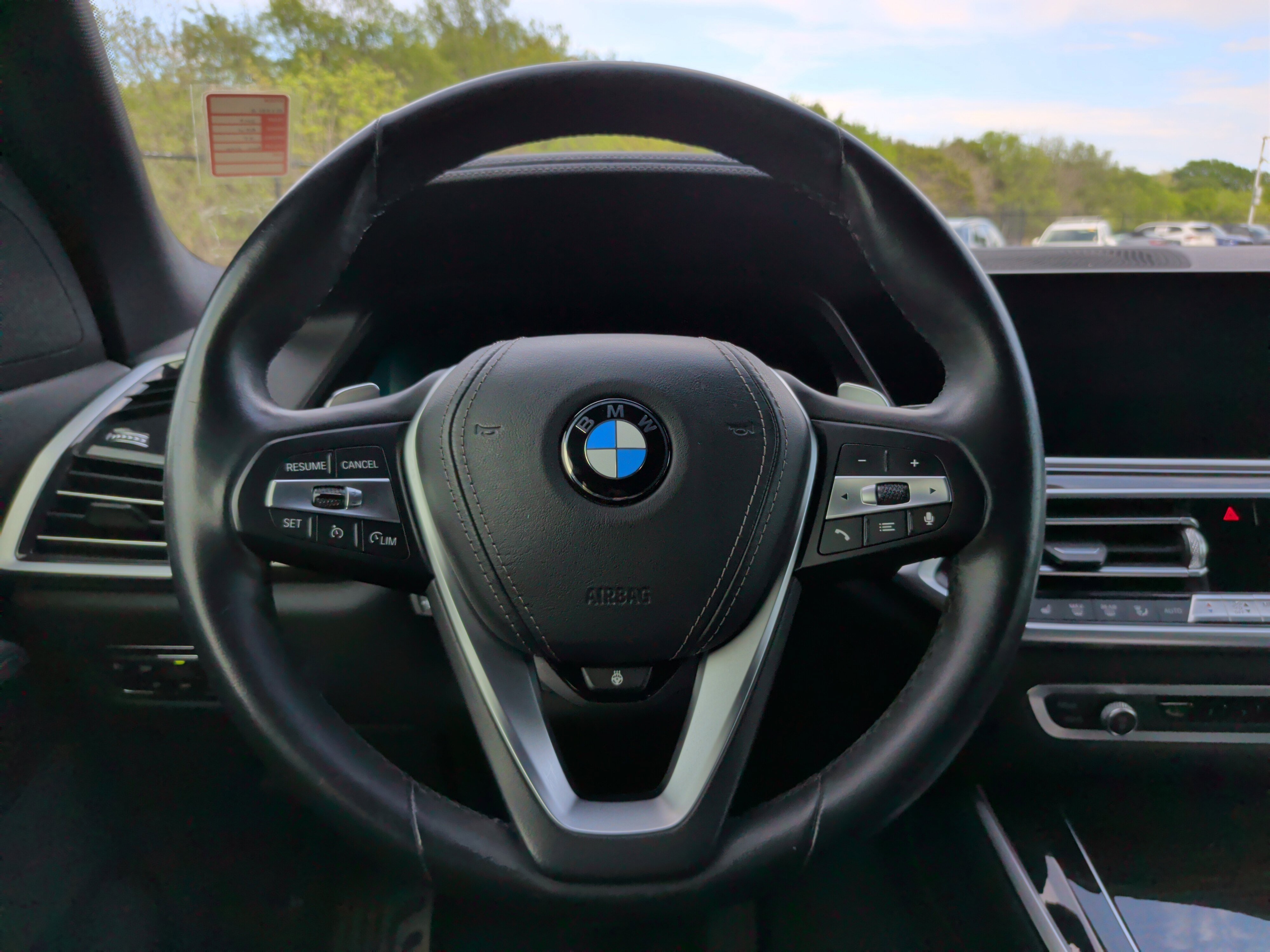 Used 2019 BMW X5 xDrive40i w/ Convenience Package AWD/4WD image 21