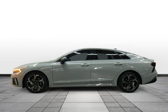 Used 2025 Kia K5 GT-Line w/ GT-Line Premium Package FWD image 4