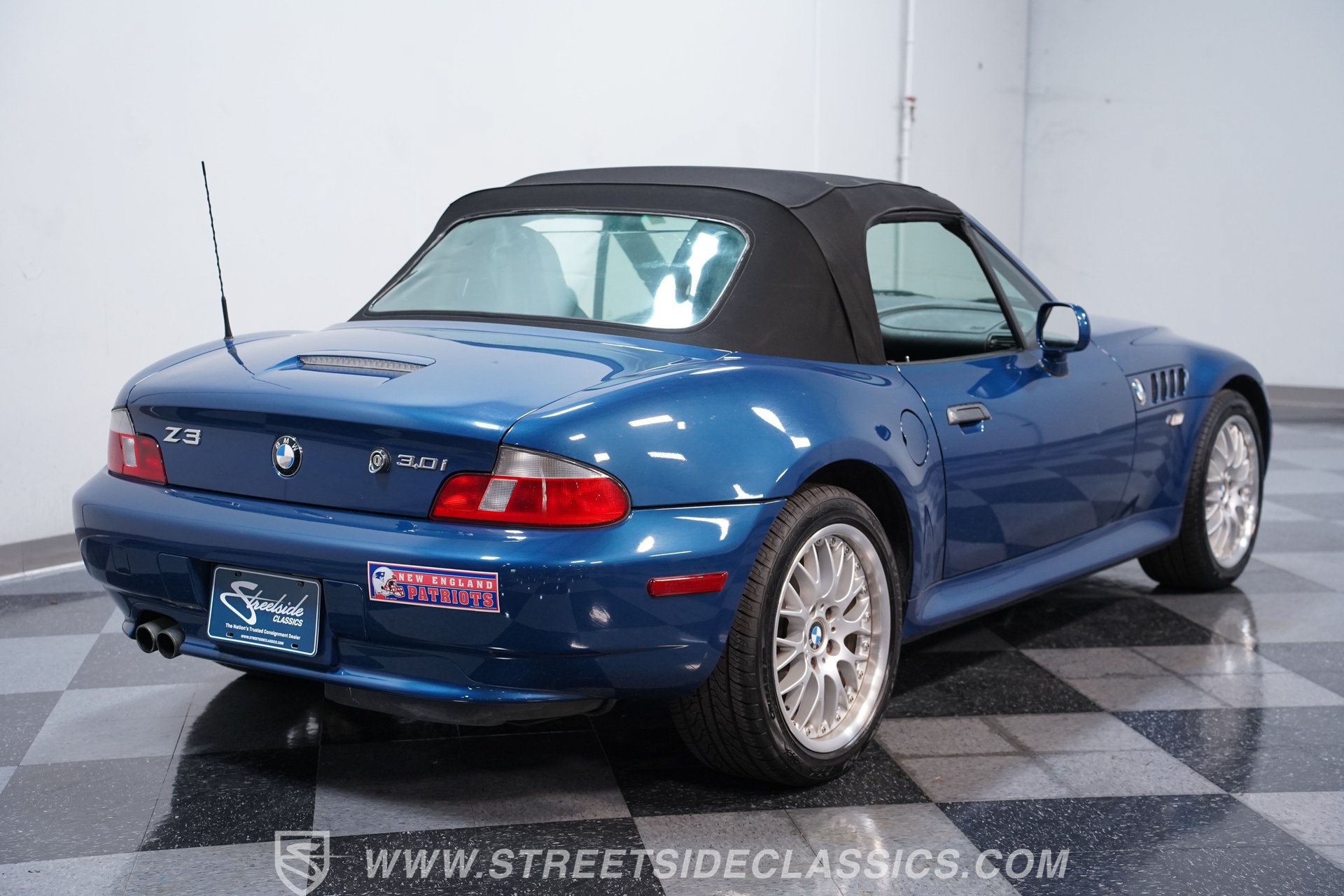 Used 2001 BMW Z3 3.0i RWD image 10