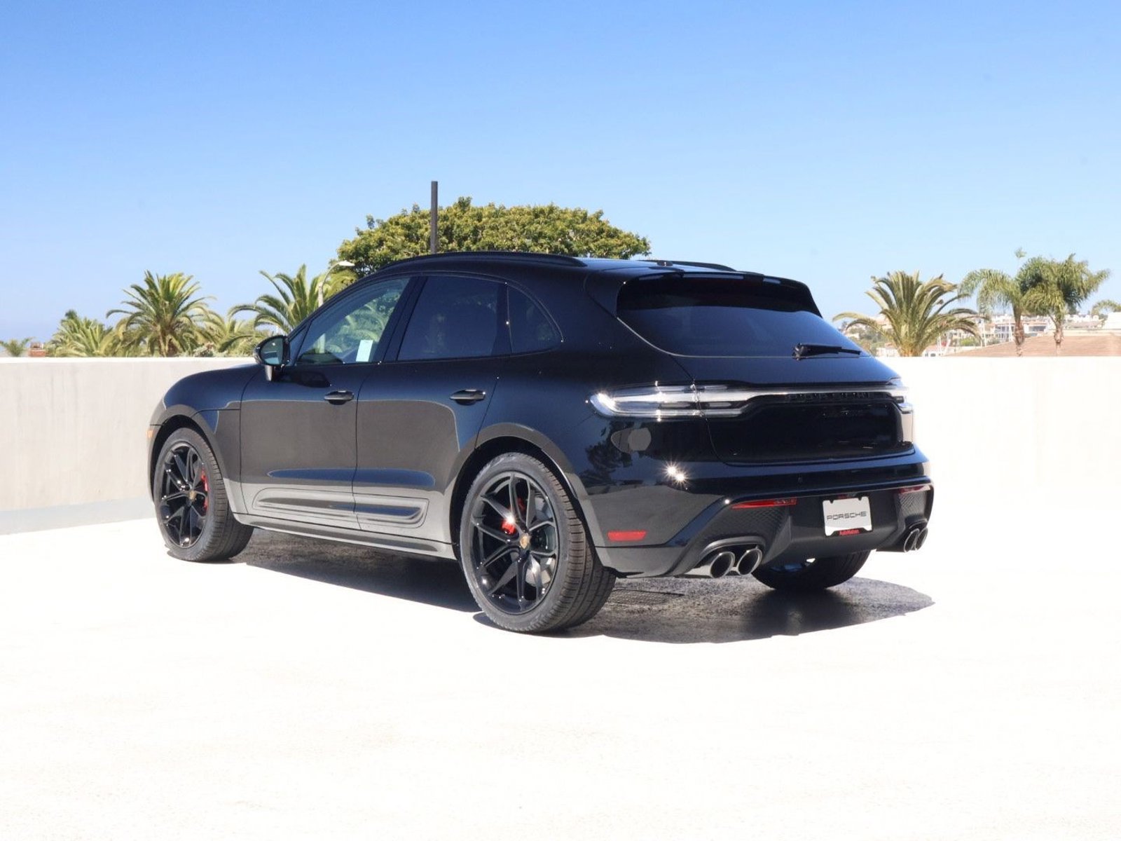 New 2026 Porsche Macan GTS AWD/4WD image 3