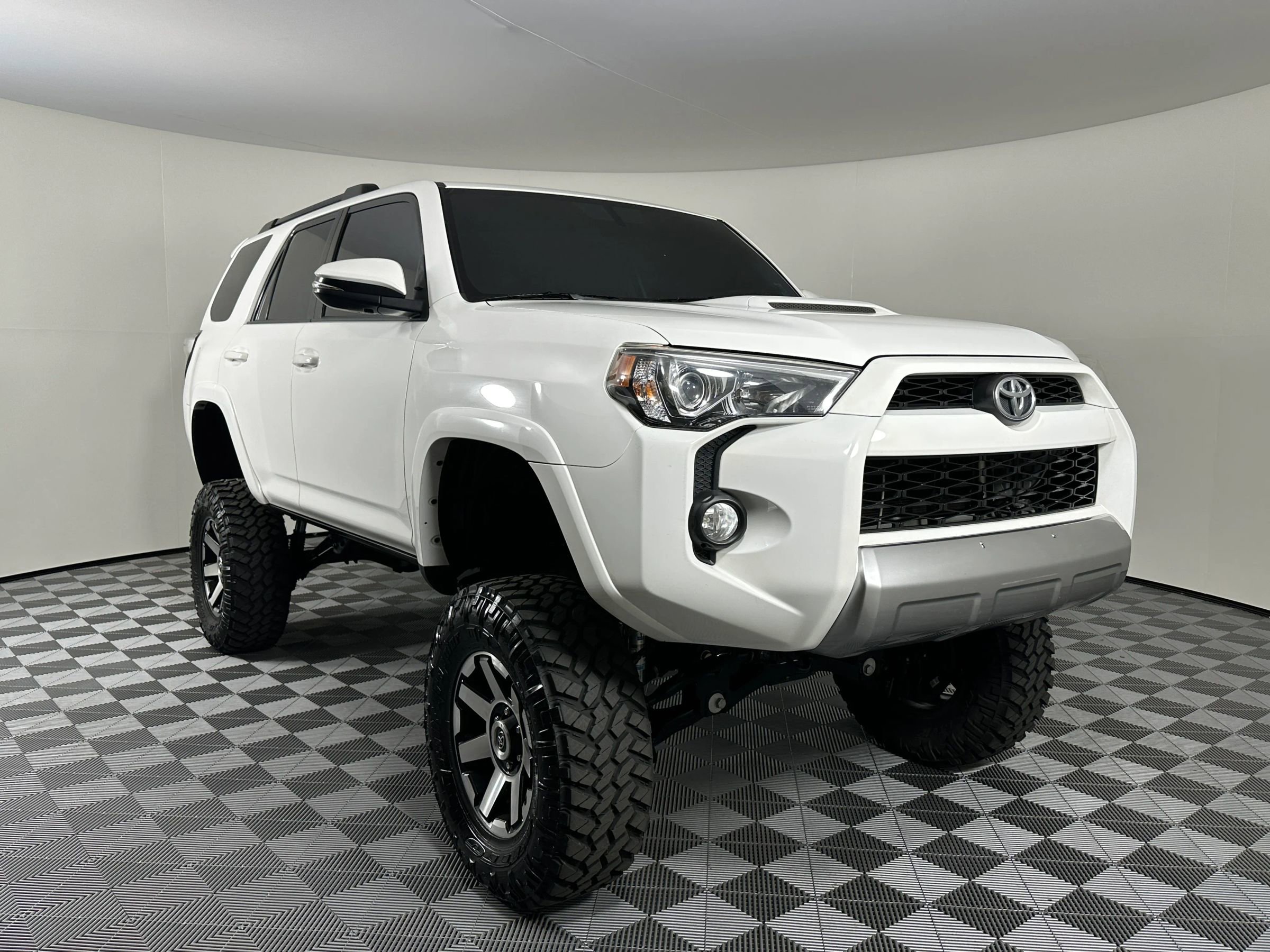 Used 2019 Toyota 4Runner TRD Off-Road Premium image 7
