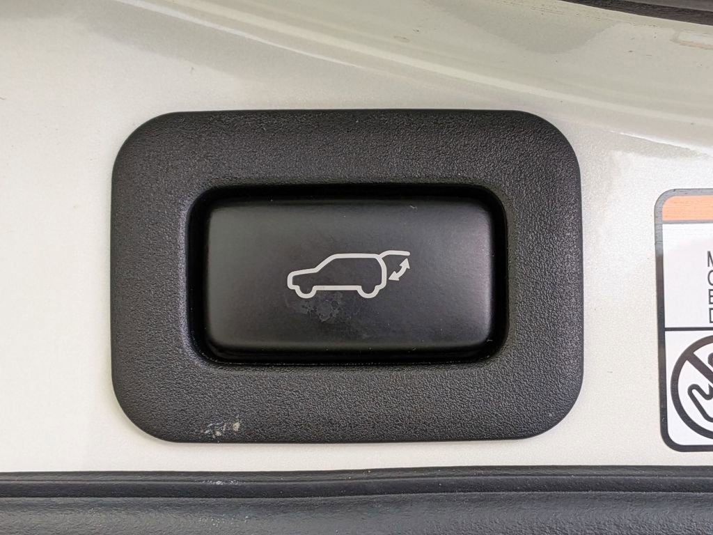 Used 2021 Toyota Land Cruiser image 34