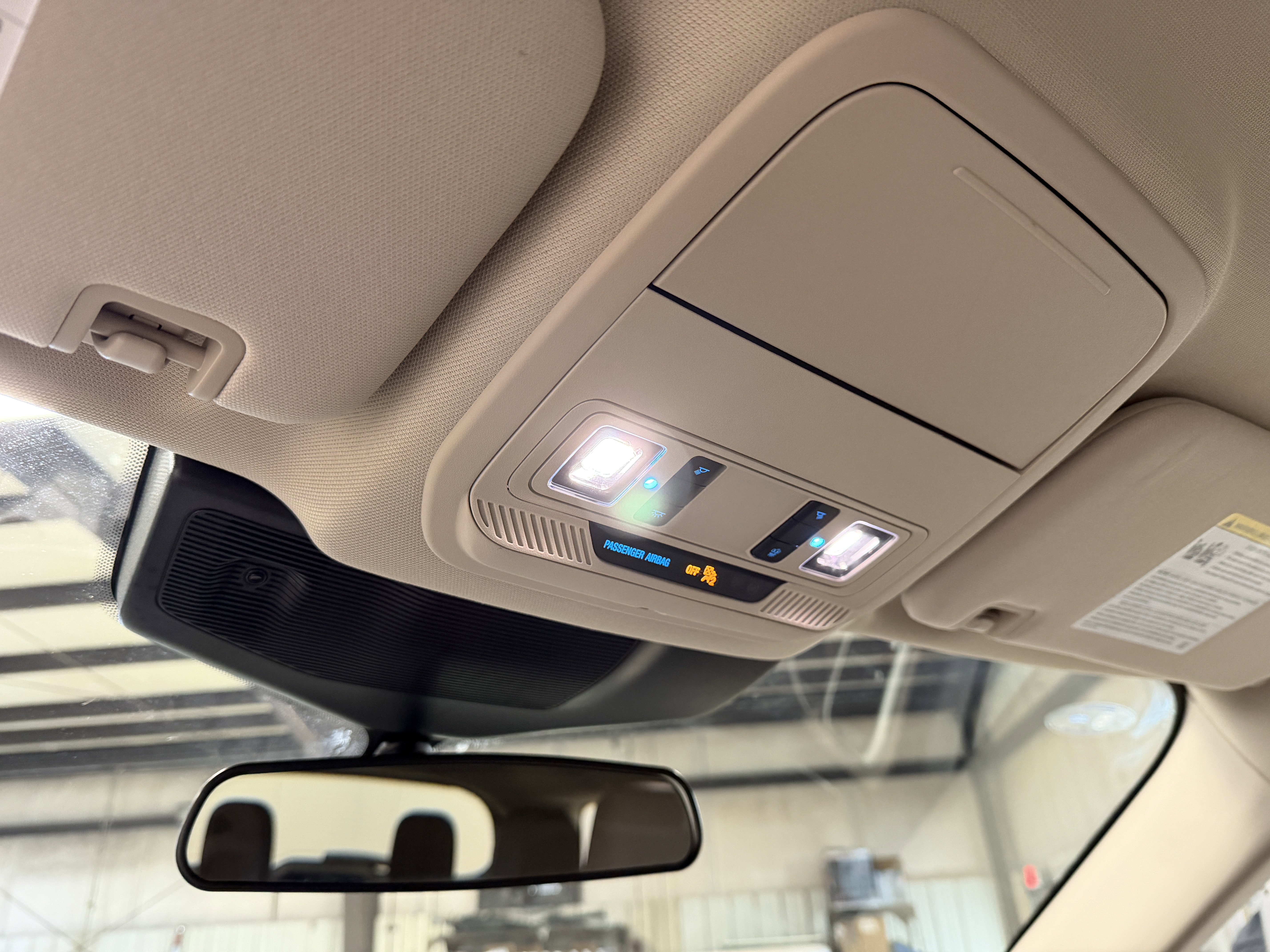 Used 2023 Ford Explorer XLT w/ Equipment Group 202A image 7