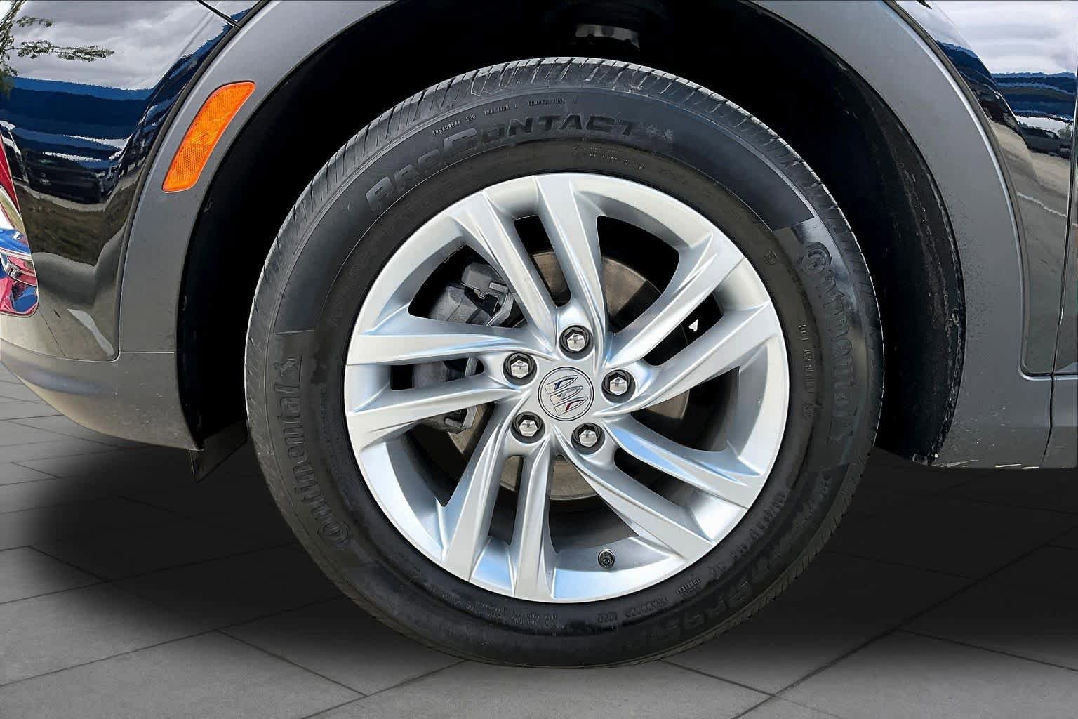 Used 2024 Buick Envista Preferred w/ Convenience I Package FWD image 11