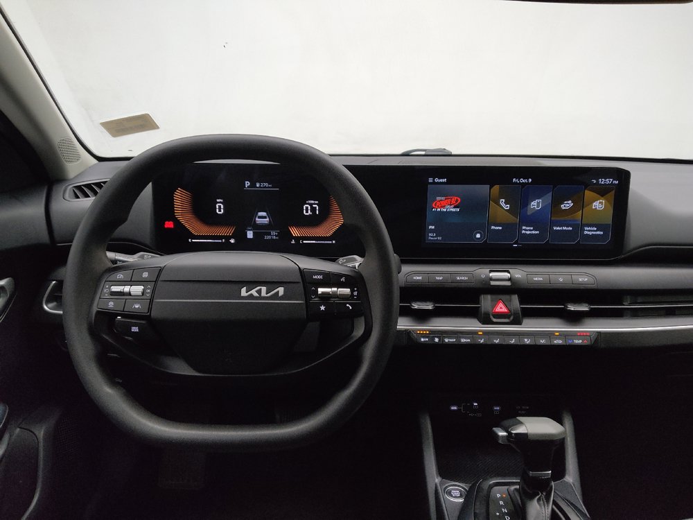 Used 2025 Kia K4 FWD image 22