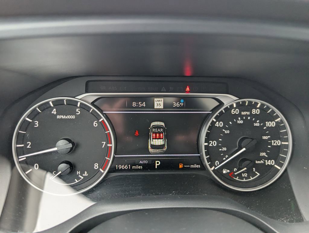 Used 2023 Nissan Rogue SL w/ SL Premium Package image 29