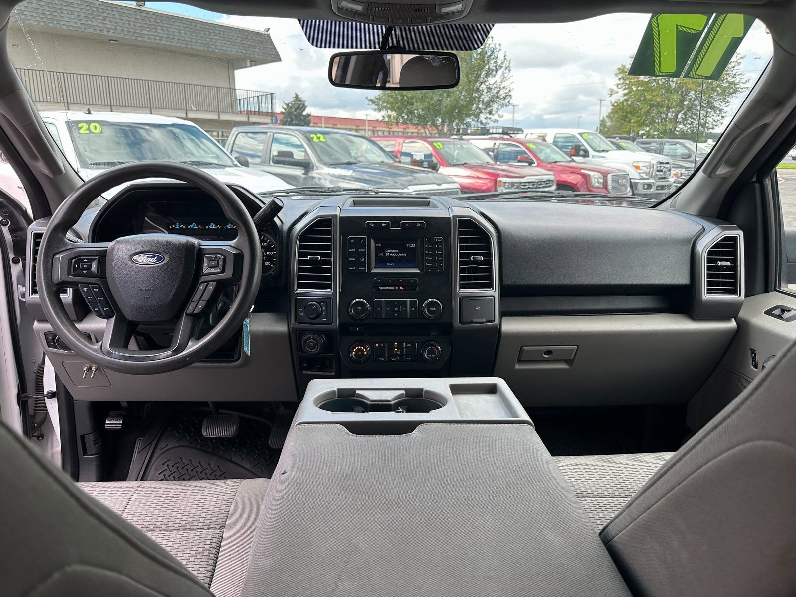 Used 2017 Ford F150 XLT w/ Trailer Tow Package image 29