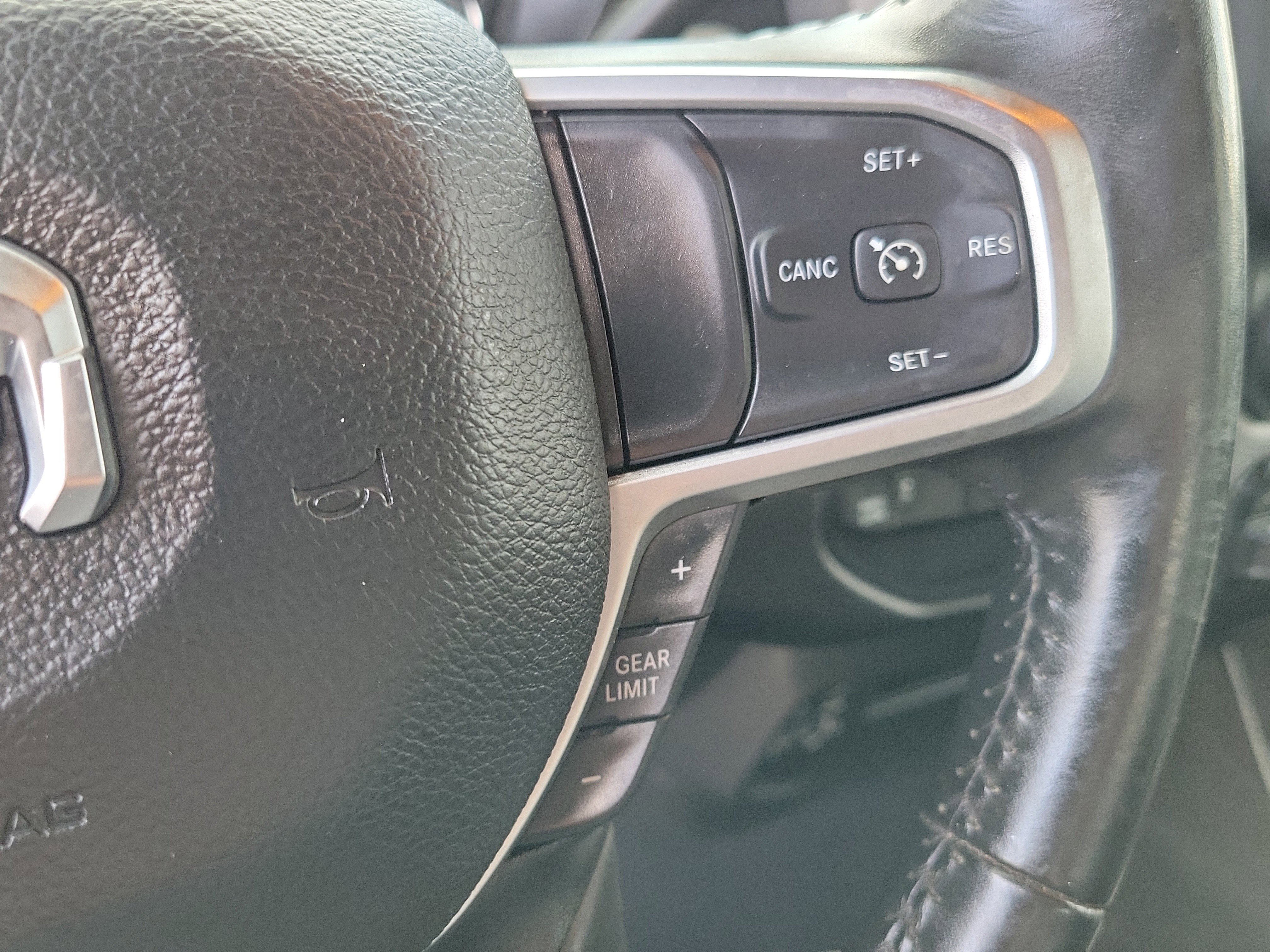 Used 2024 RAM 2500 Big Horn image 27