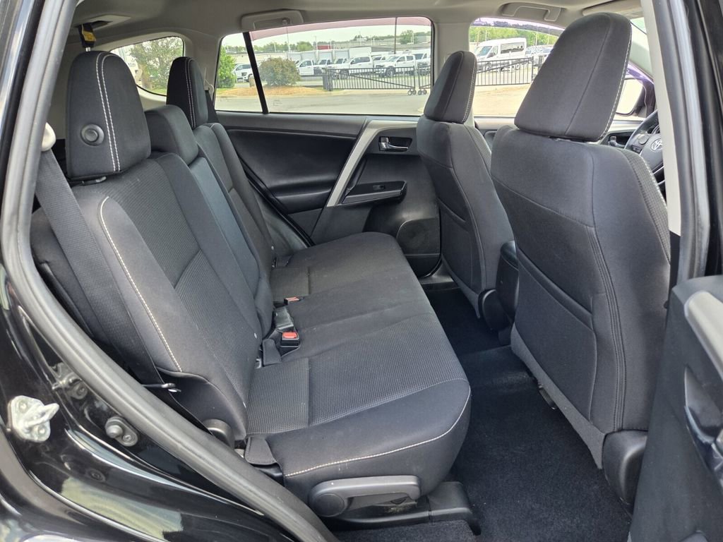 Used 2018 Toyota RAV4 XLE w/ Plus Extra Value Package image 14