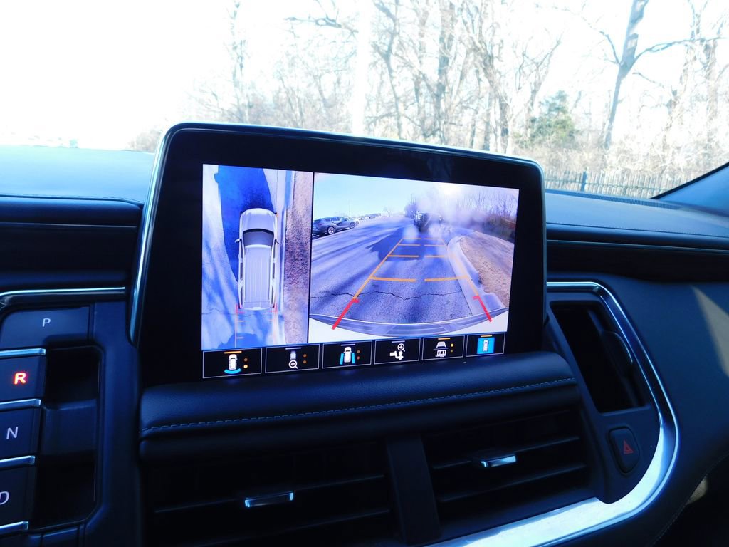 Used 2021 Chevrolet Tahoe Z71 w/ Z71 Off-Road Package image 7