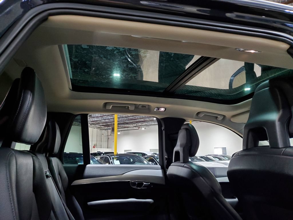 Used 2017 Volvo XC90 T6 Momentum w/ Vision Package AWD/4WD image 24