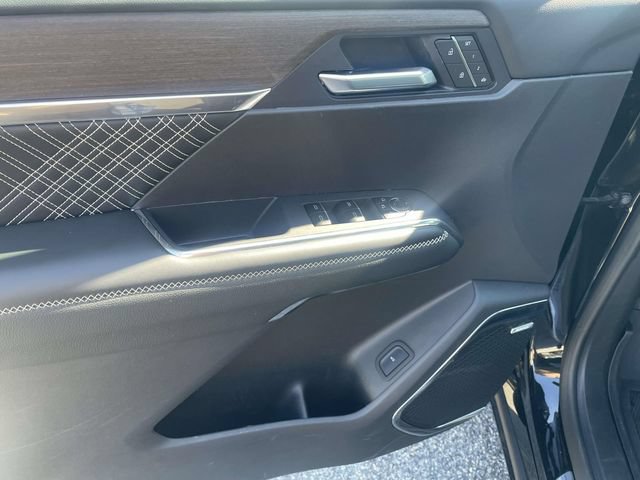Used 2026 GMC Acadia Denali w/ Super Cruise Package FWD image 16