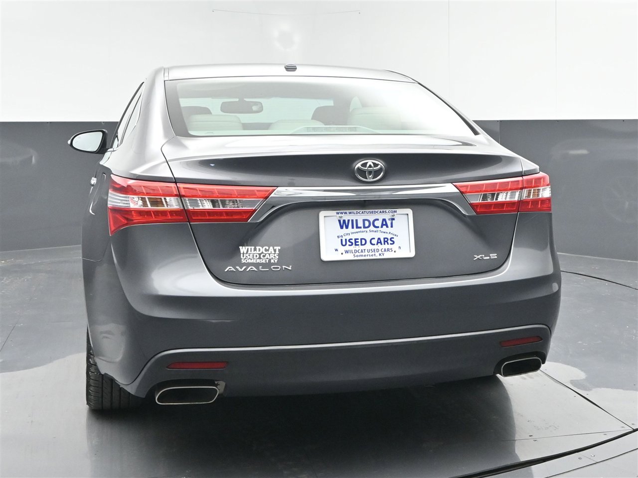 Used 2015 Toyota Avalon XLE Touring image 6