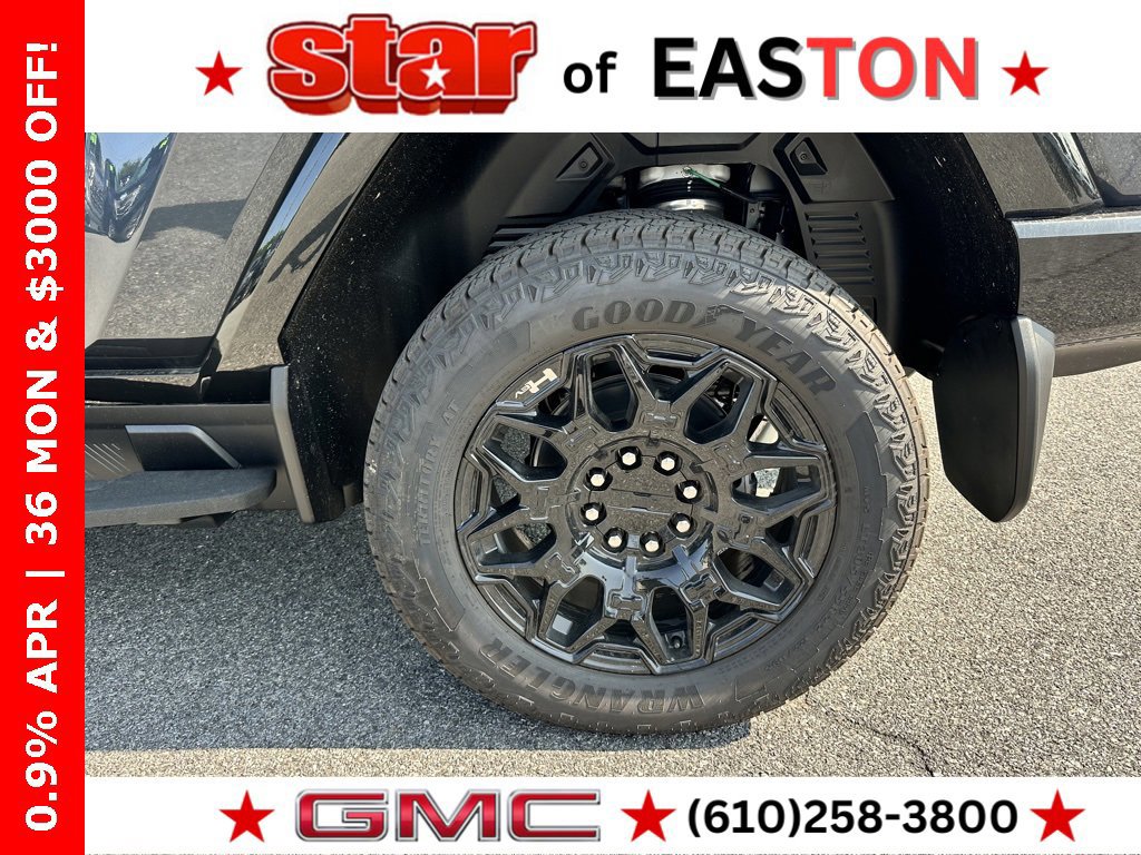 New 2026 GMC Hummer EV 4x4 Crew Cab w/ LPO, Sport Package image 33