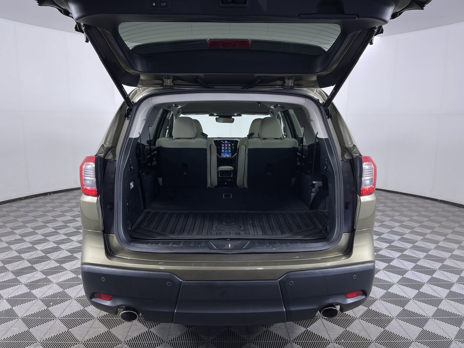 Certified 2023 Subaru Ascent Premium w/ Convenience Package AWD/4WD image 25