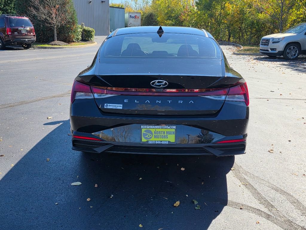 Used 2022 Hyundai Elantra SEL w/ Convenience Package image 6
