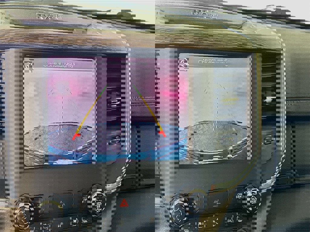 Used 2019 RAM 1500 Laramie image 7