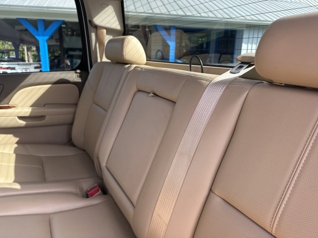 Used 2014 Chevrolet Silverado 2500 LTZ w/ LTZ Plus Package image 84