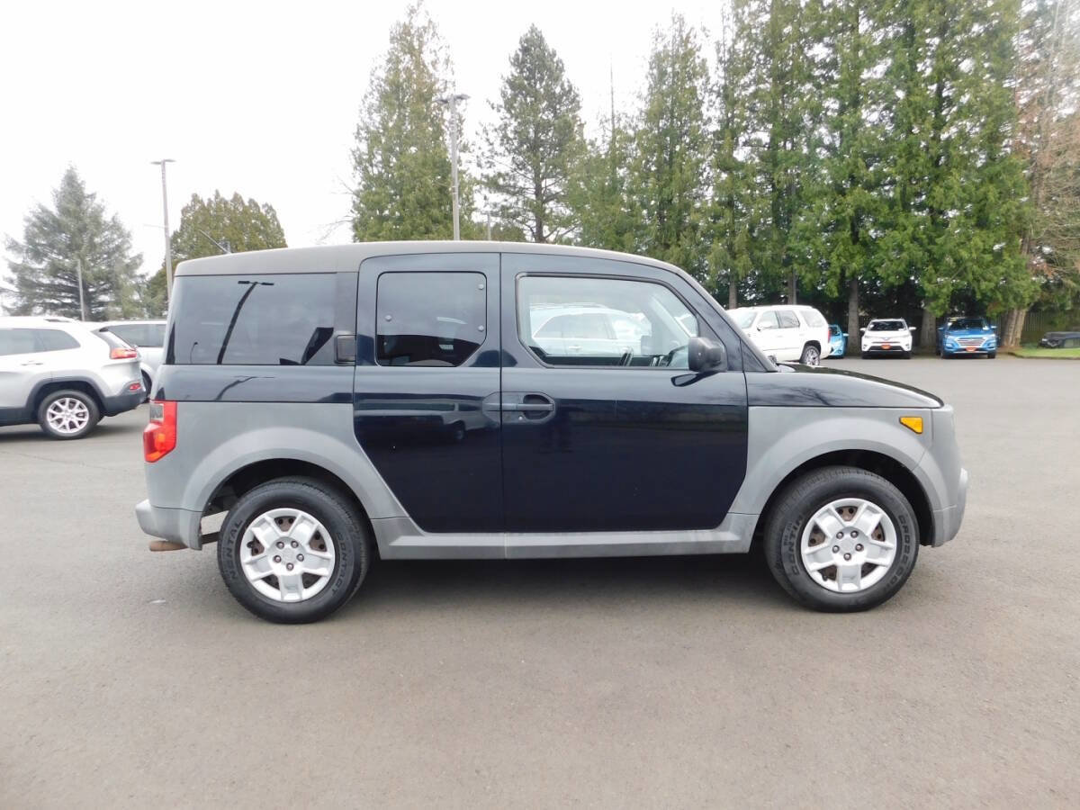 Used 2005 Honda Element LX image 15