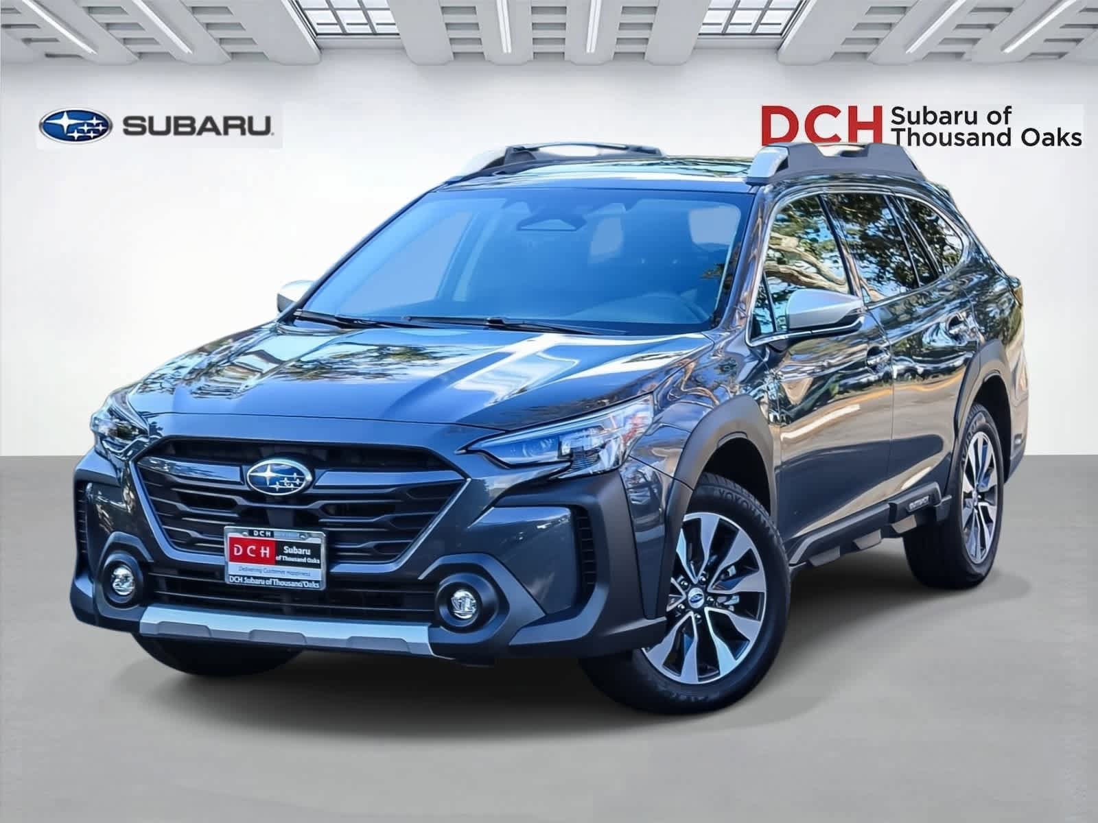 Certified 2025 Subaru Outback Touring XT w/ Tech Package 2 AWD/4WD image 1
