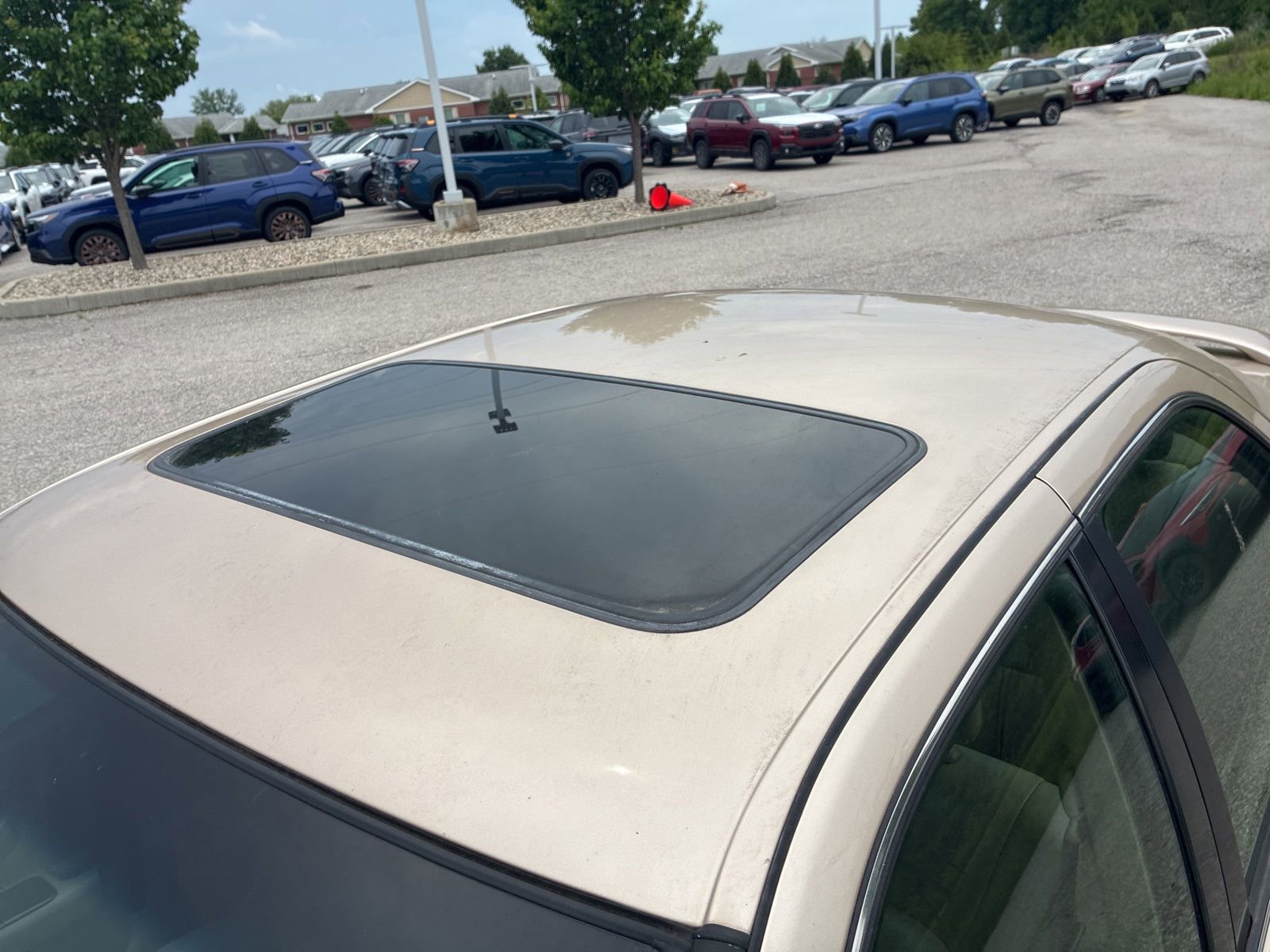 Used 2001 Toyota Camry XLE FWD image 16