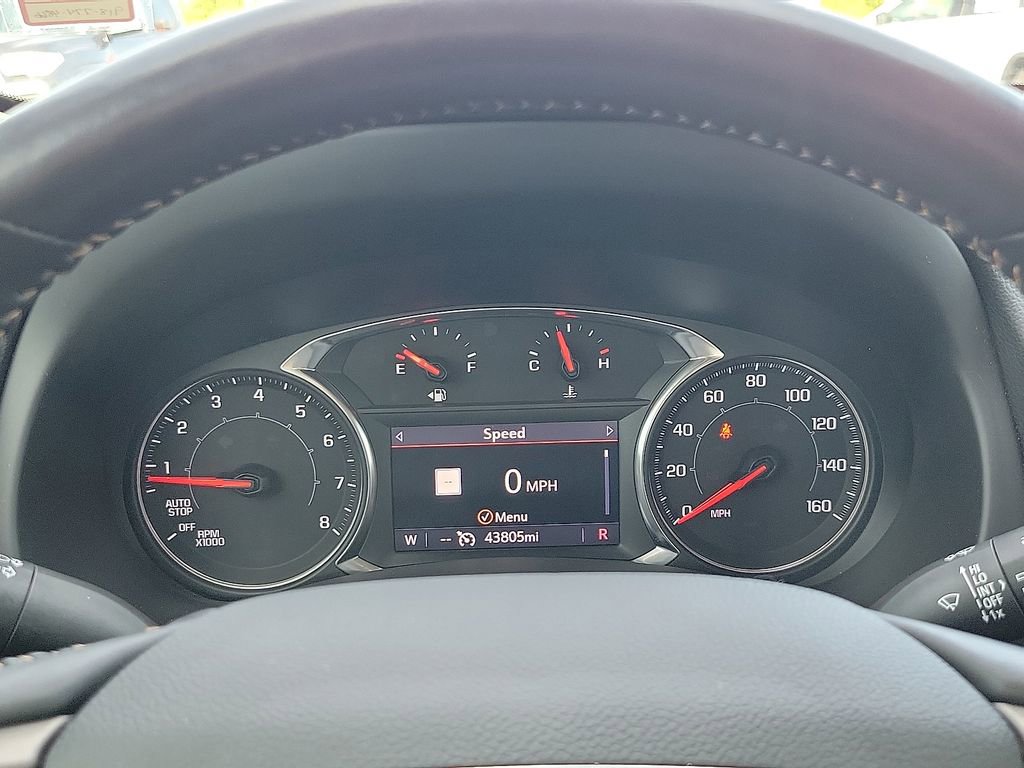 Used 2022 GMC Terrain AT4 w/ Infotainment Package II image 18