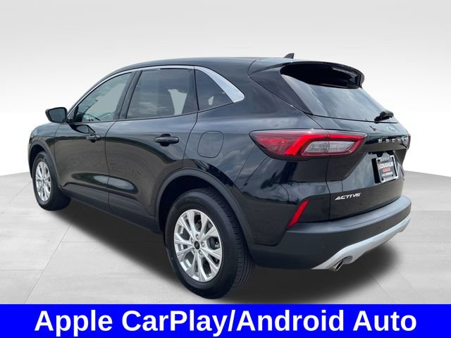 Used 2023 Ford Escape Active w/ Tech Pack #1 AWD/4WD image 3