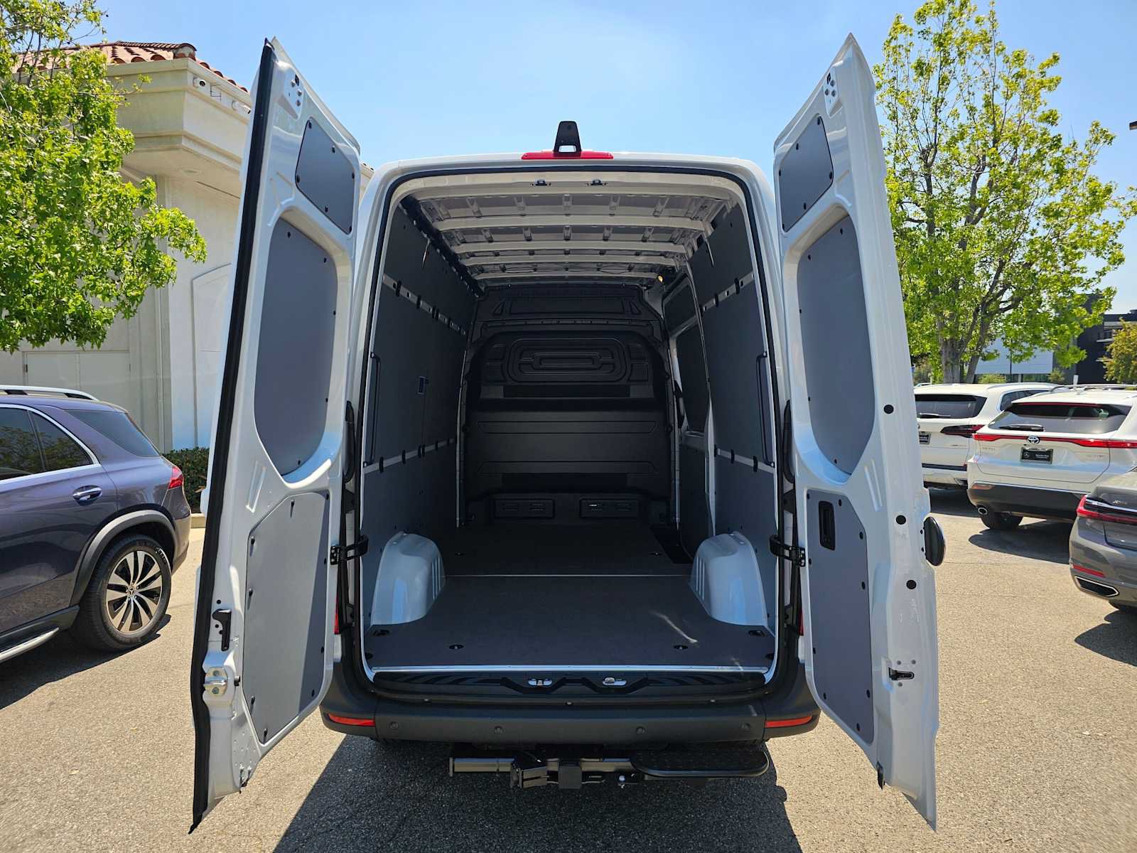New 2026 Mercedes-Benz Sprinter 2500 image 16