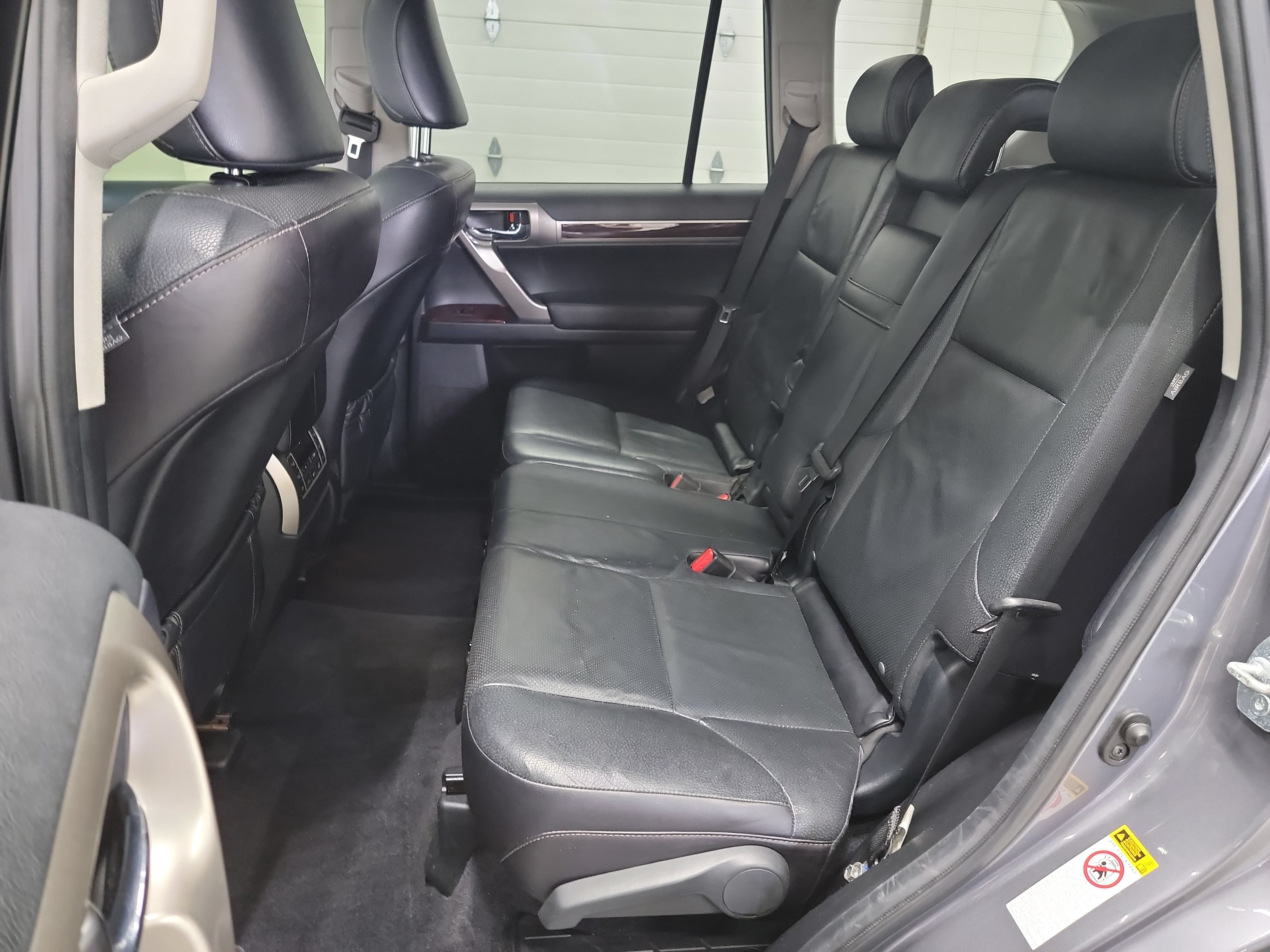 Used 2016 Lexus GX 460 w/ Premium Package AWD/4WD image 28