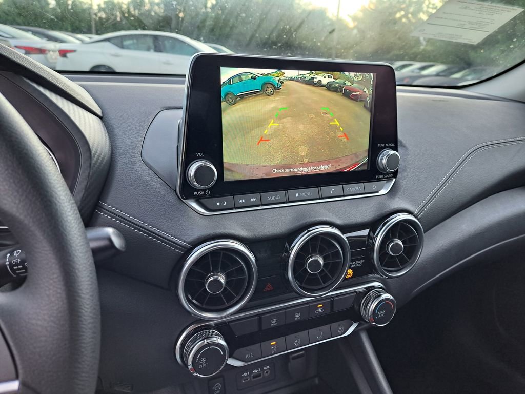 New 2025 Nissan Sentra SV image 9