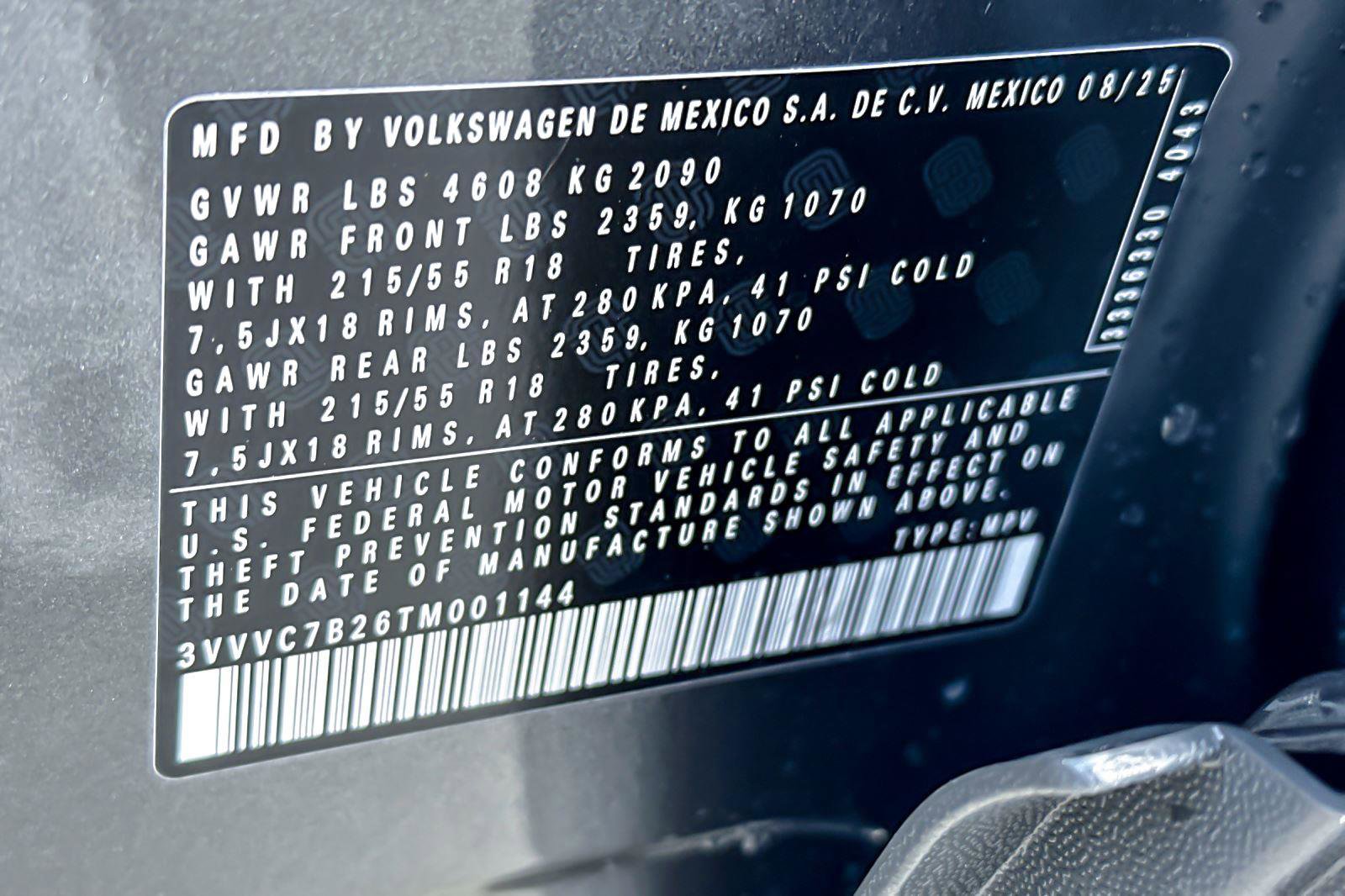 New 2026 Volkswagen Taos SE image 26