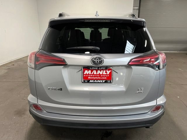 Used 2018 Toyota RAV4 LE w/ All Weather Liner Package AWD/4WD image 4