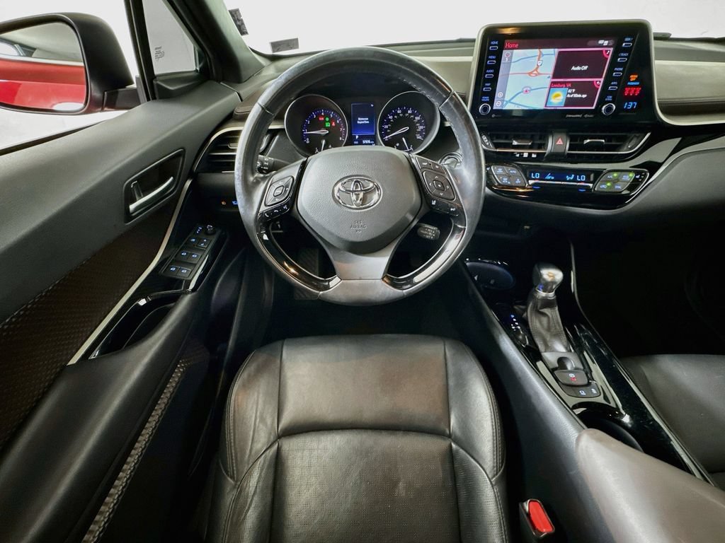 Used 2019 Toyota C-HR Limited FWD image 22
