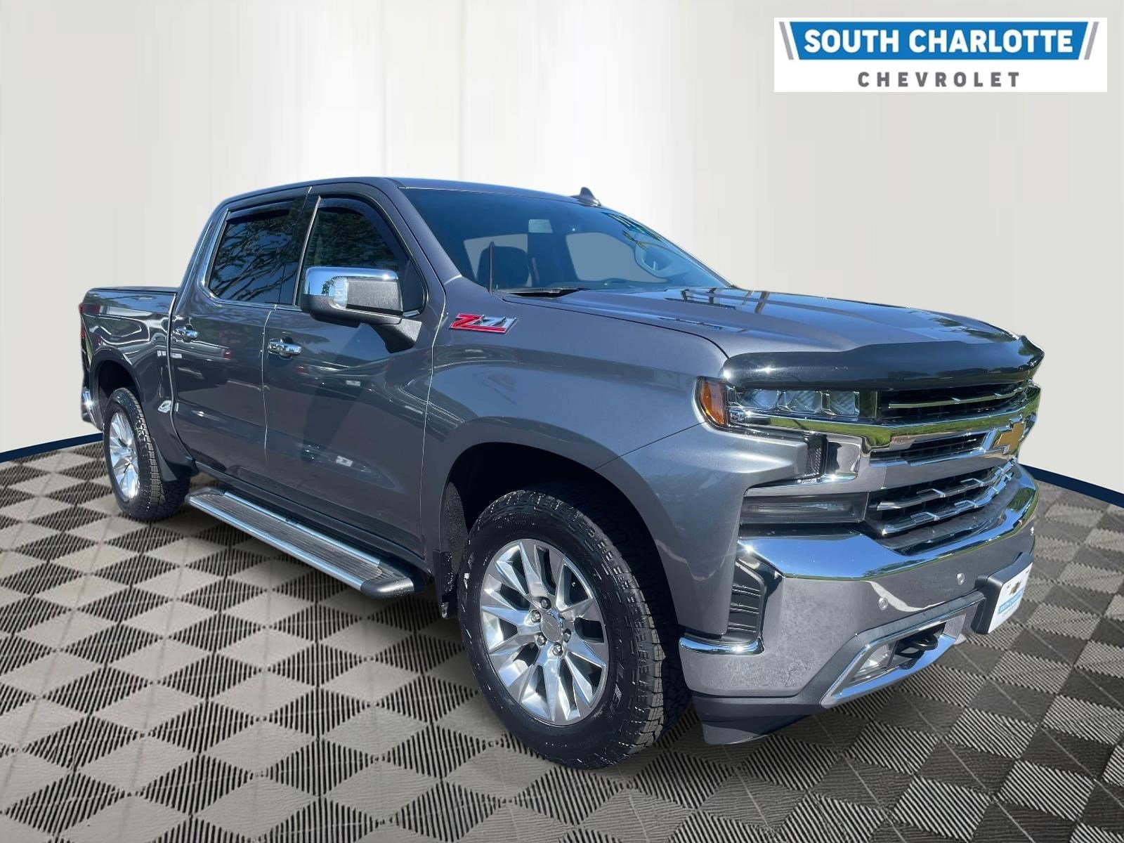 Used 2020 Chevrolet Silverado 1500 LTZ AWD/4WD image 3