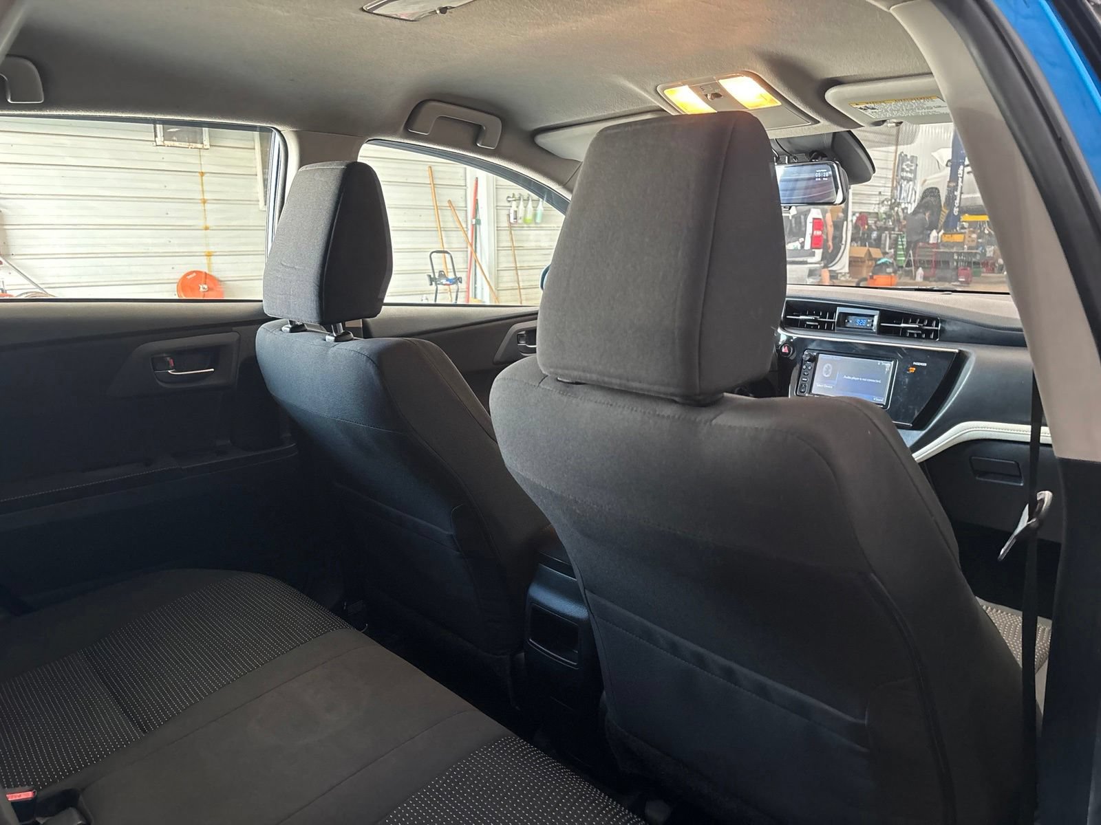 Used 2018 Toyota Corolla iM w/ All-Weather Mat Package FWD image 30